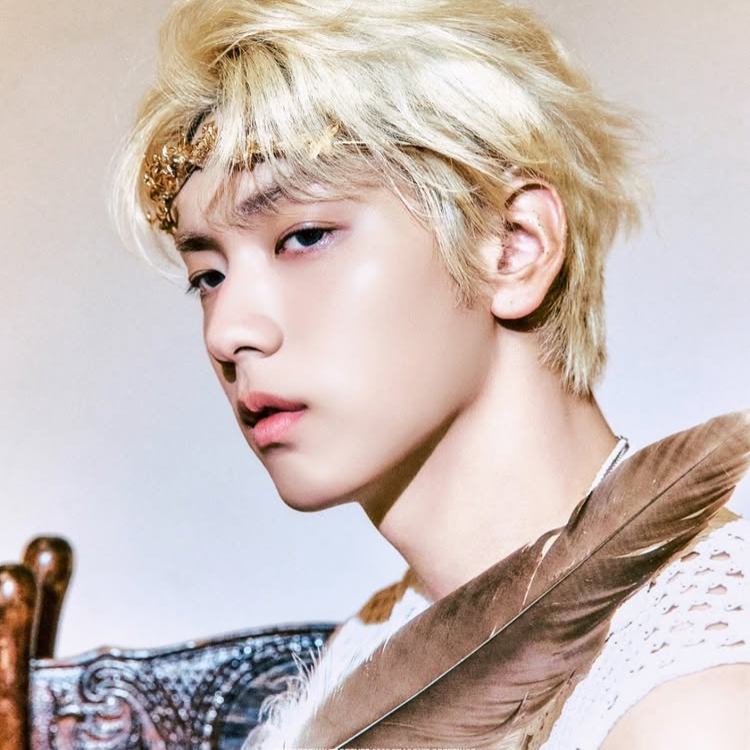 투모로우바이투게더 최근 활동샷