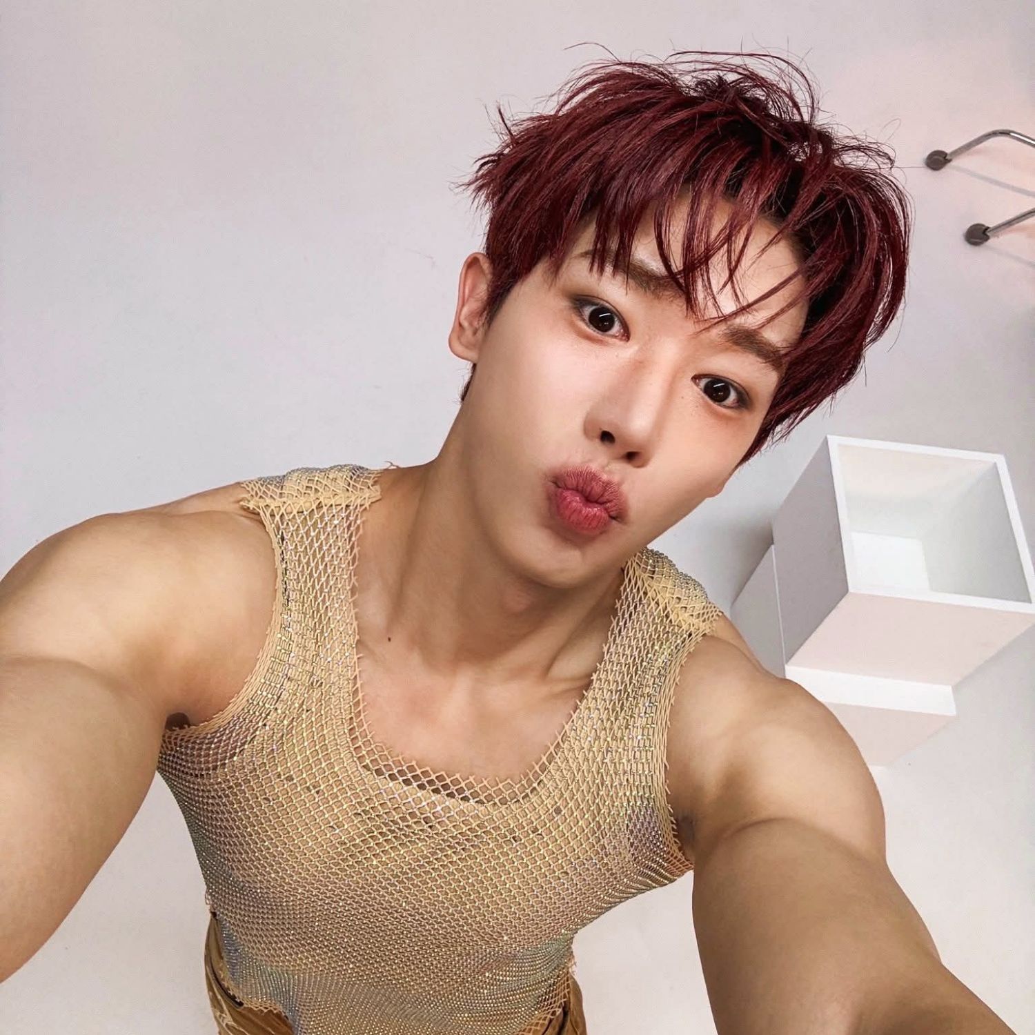 A moment captured by Wonho's fan