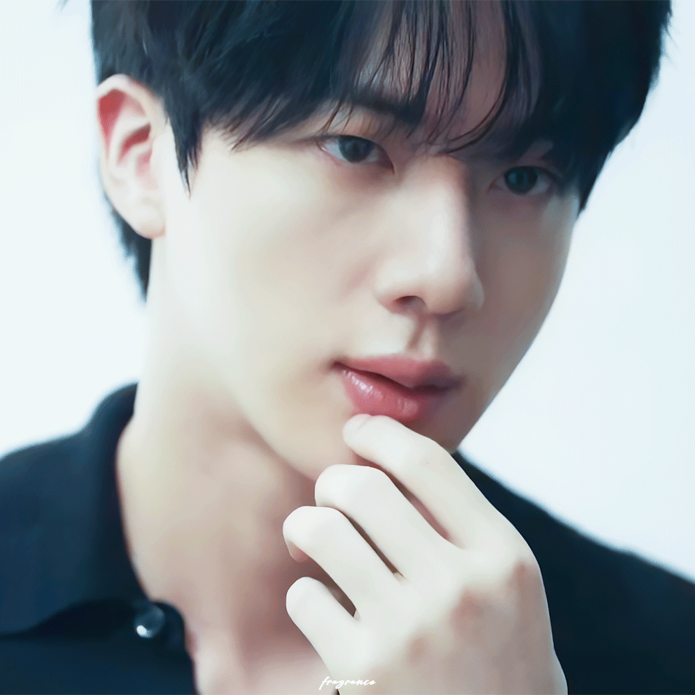 Latest photo of Jin (BTS)