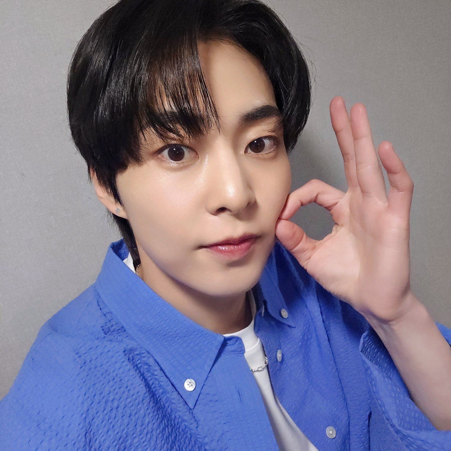 Behind-the-scenes cut of Xiumin (EXO)