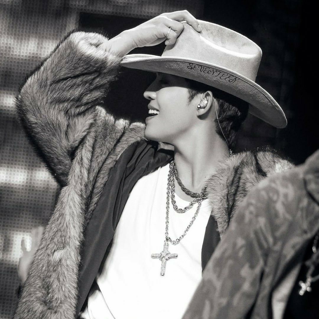 Latest photo of S.Coups (SEVENTEEN)