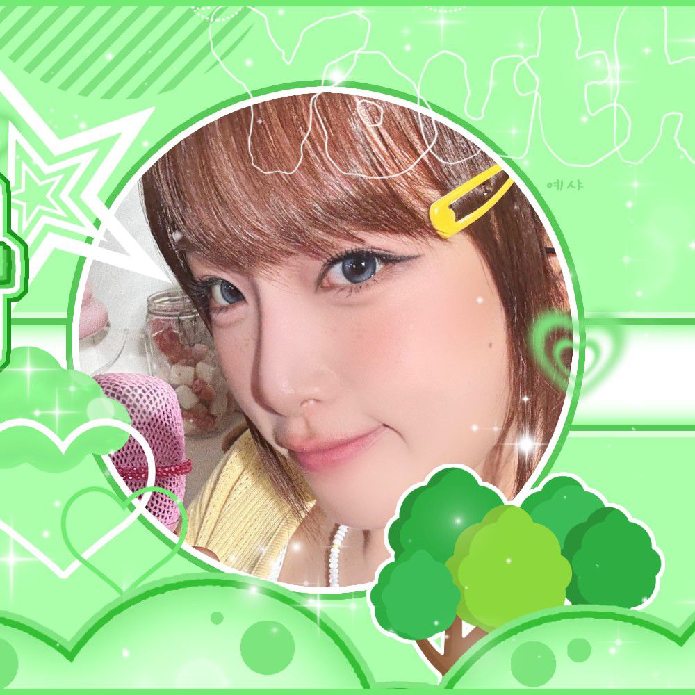 A moment captured by Choi Yena's fan