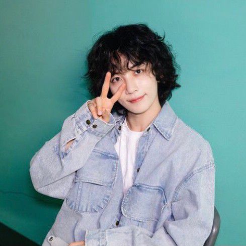 Latest photo of Jeonghan (SEVENTEEN)