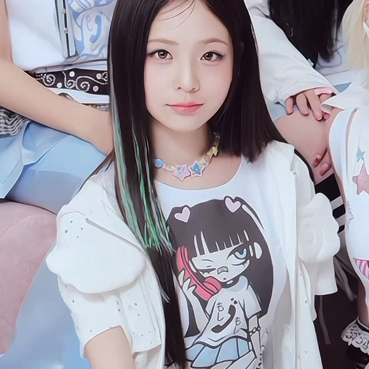 Latest photo of Seowon (UNIS)