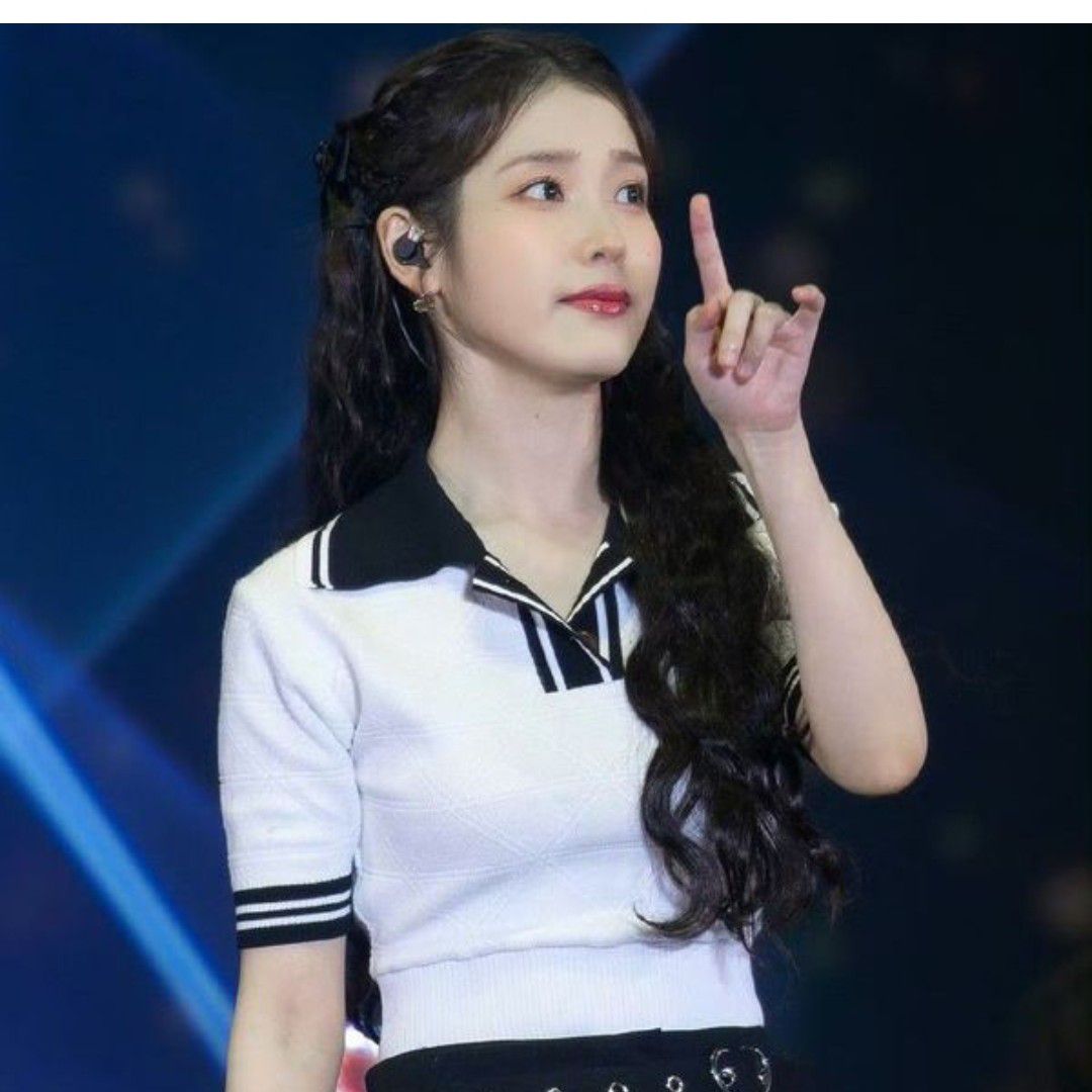 Recent activity shot of IU
