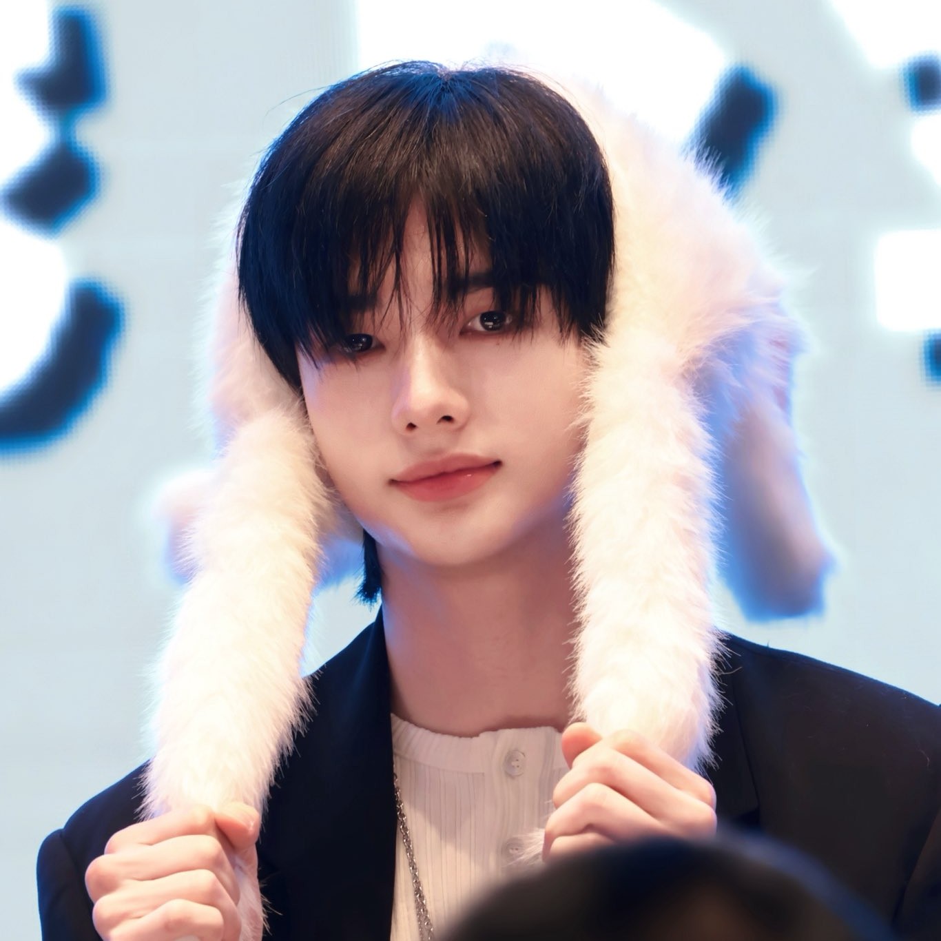 Latest photo of Hyunjin (Stray Kids)