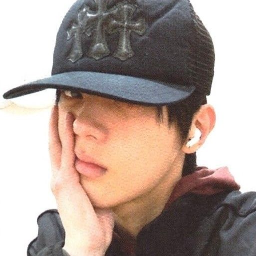 A moment captured by LEEJEONG (WHIB)'s fan