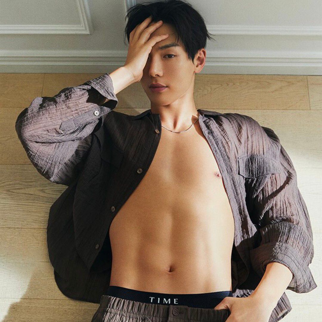 Potret di balik layar Shownu (MONSTA X)
