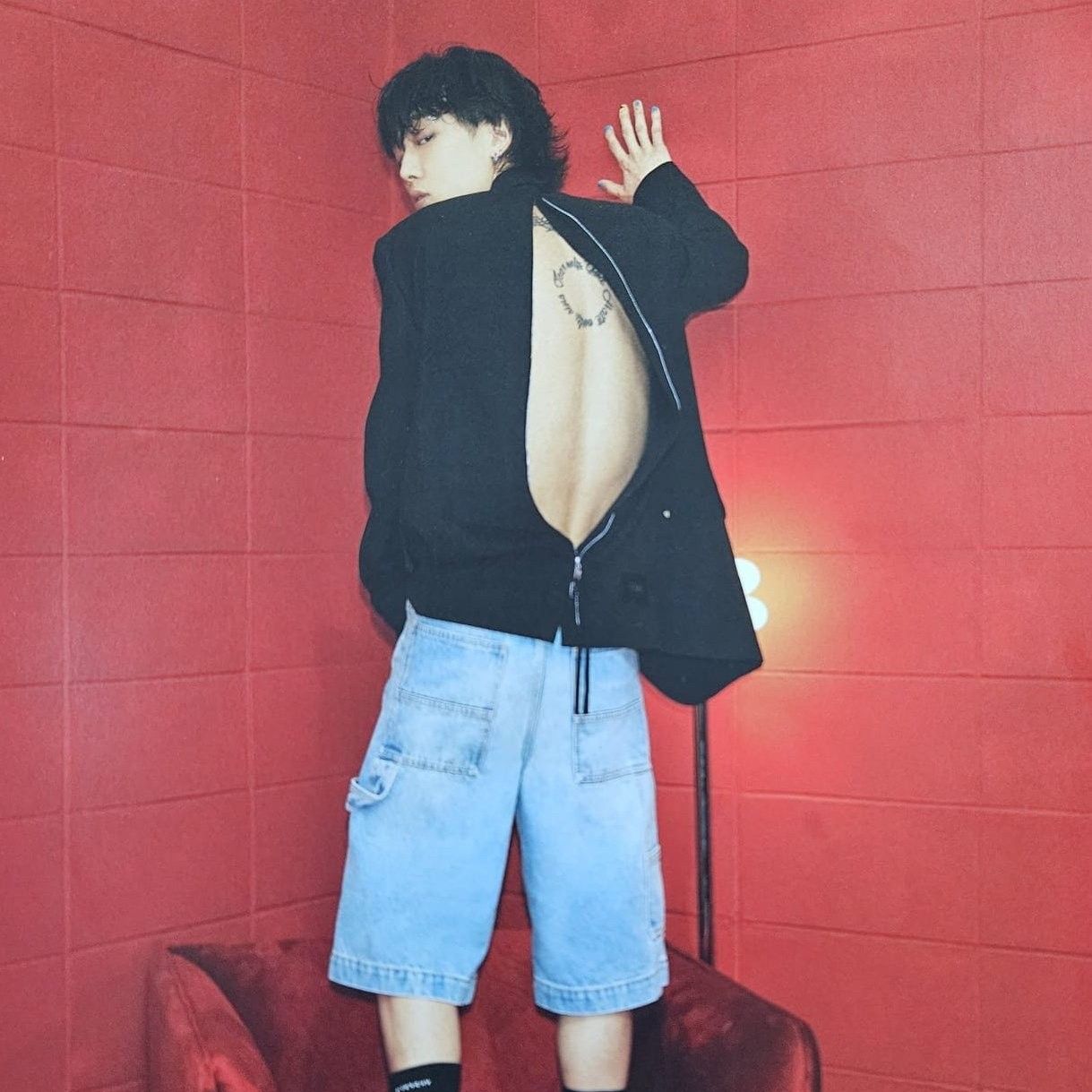 Recent activity shot of BOBBY (iKON)