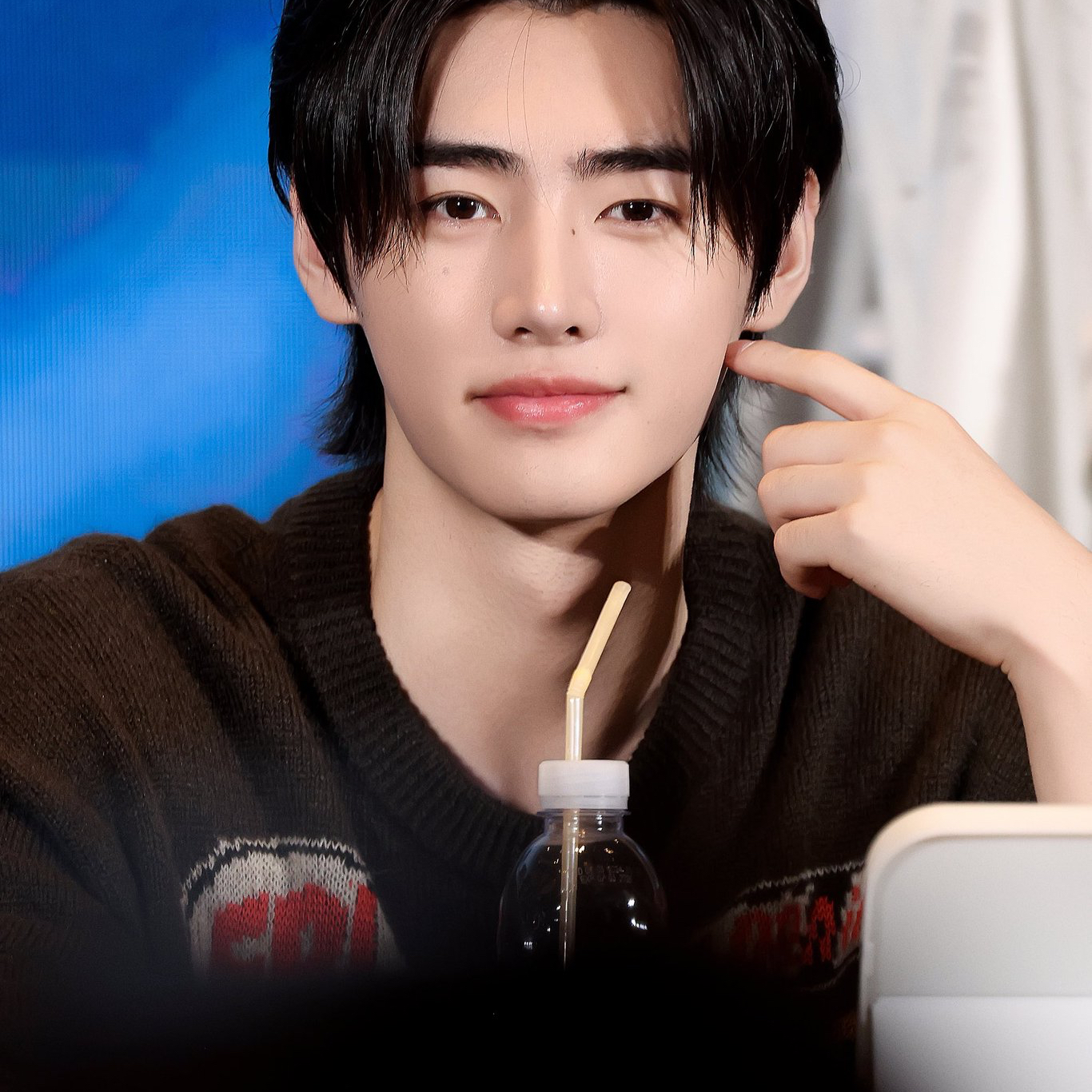 Foto terbaru Sunghoon (ENHYPEN)