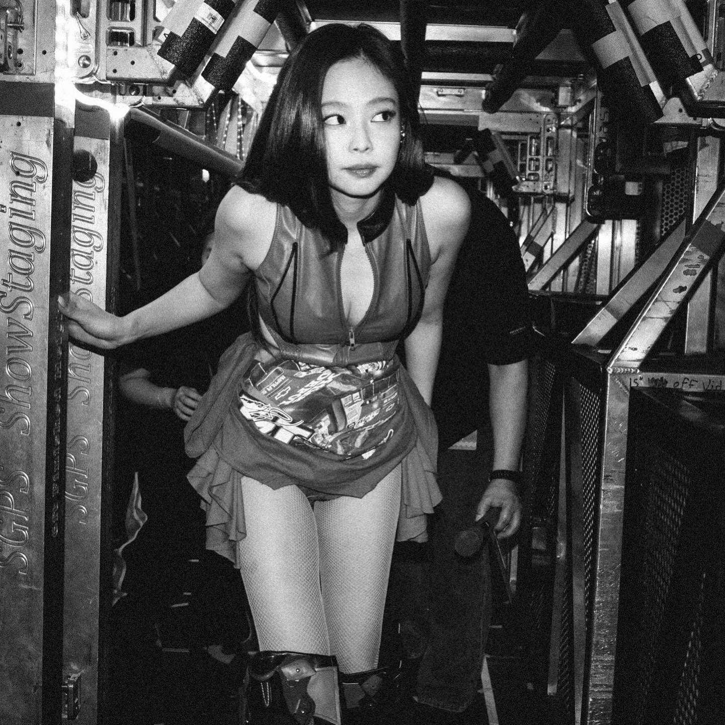A moment captured by Jennie (BLACKPINK)'s fan