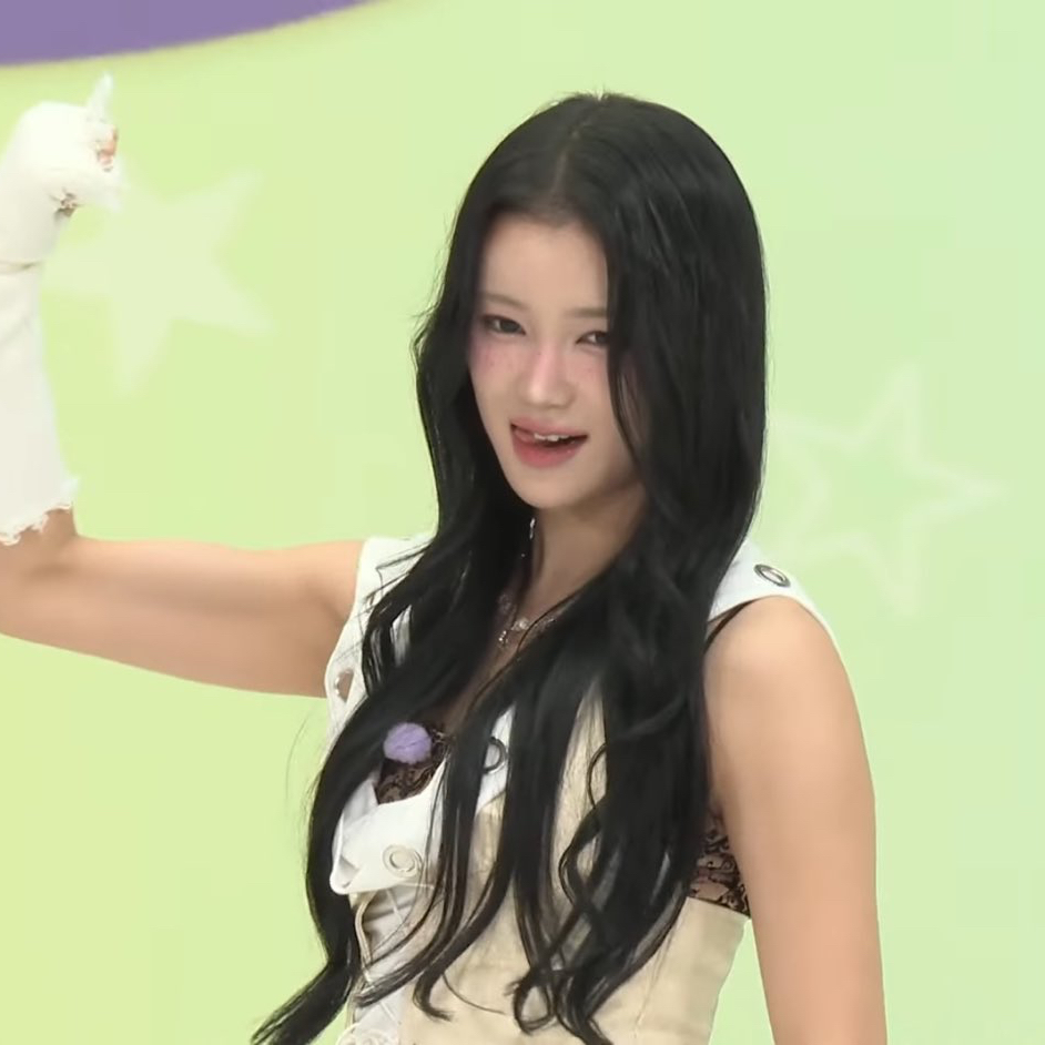 櫻井美羽 (ME:I)的幕後花絮