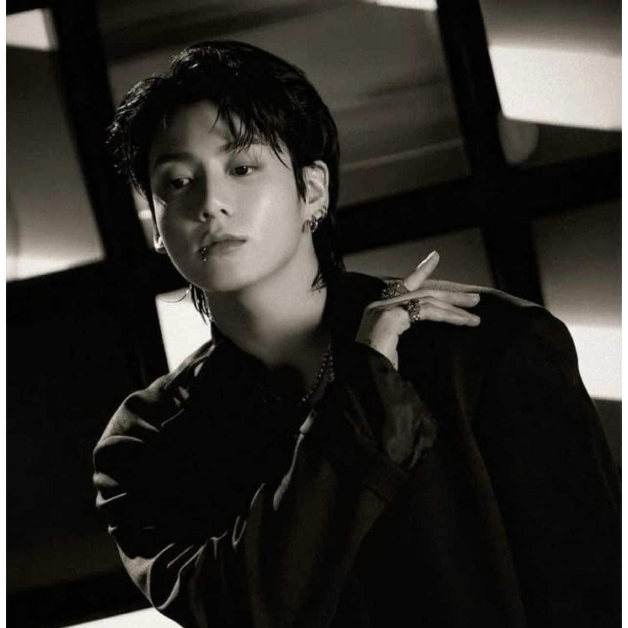 Latest photo of Jungkook (BTS)