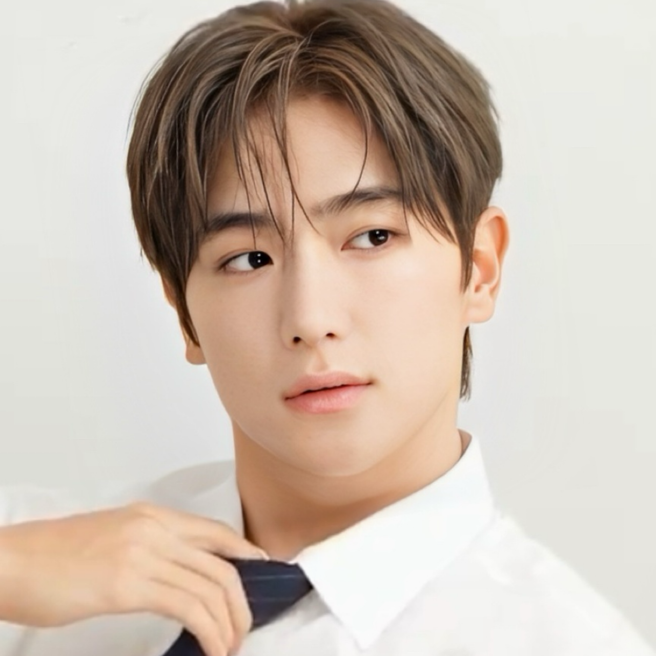 贤在 (THE BOYZ)粉丝拍下的瞬间