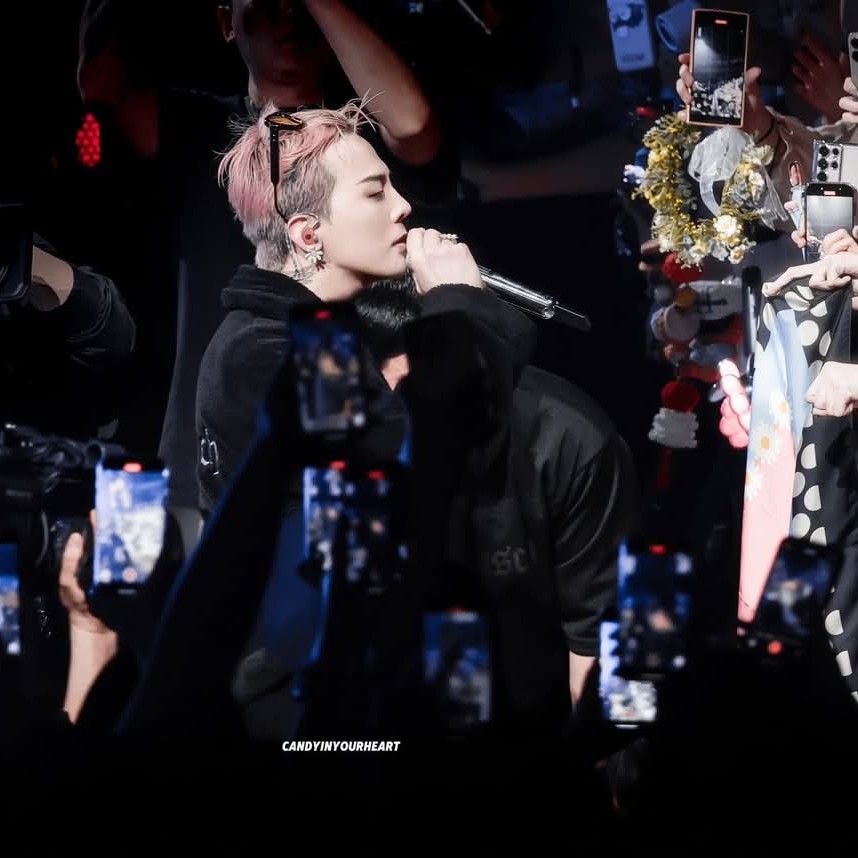 Behind-the-scenes cut of G-DRAGON (BIGBANG)