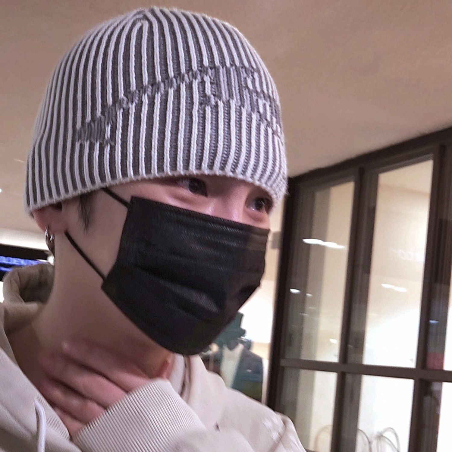 A moment captured by Key (SHINee)'s fan
