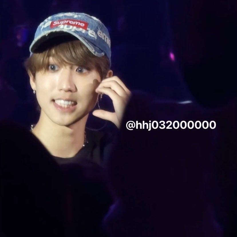 A moment captured by HAN (Stray Kids)'s fan