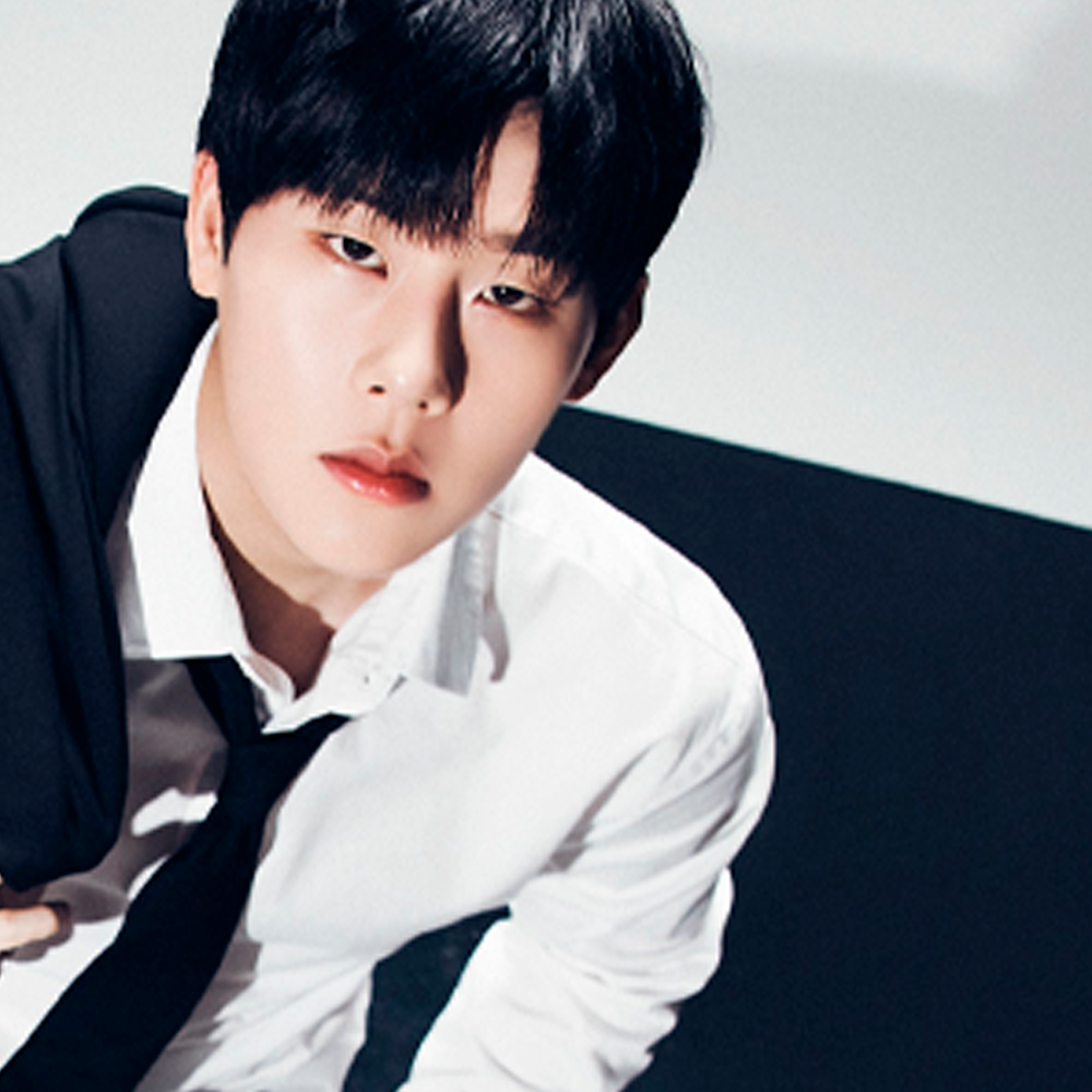 Latest photo of Joohoney (MONSTA X)