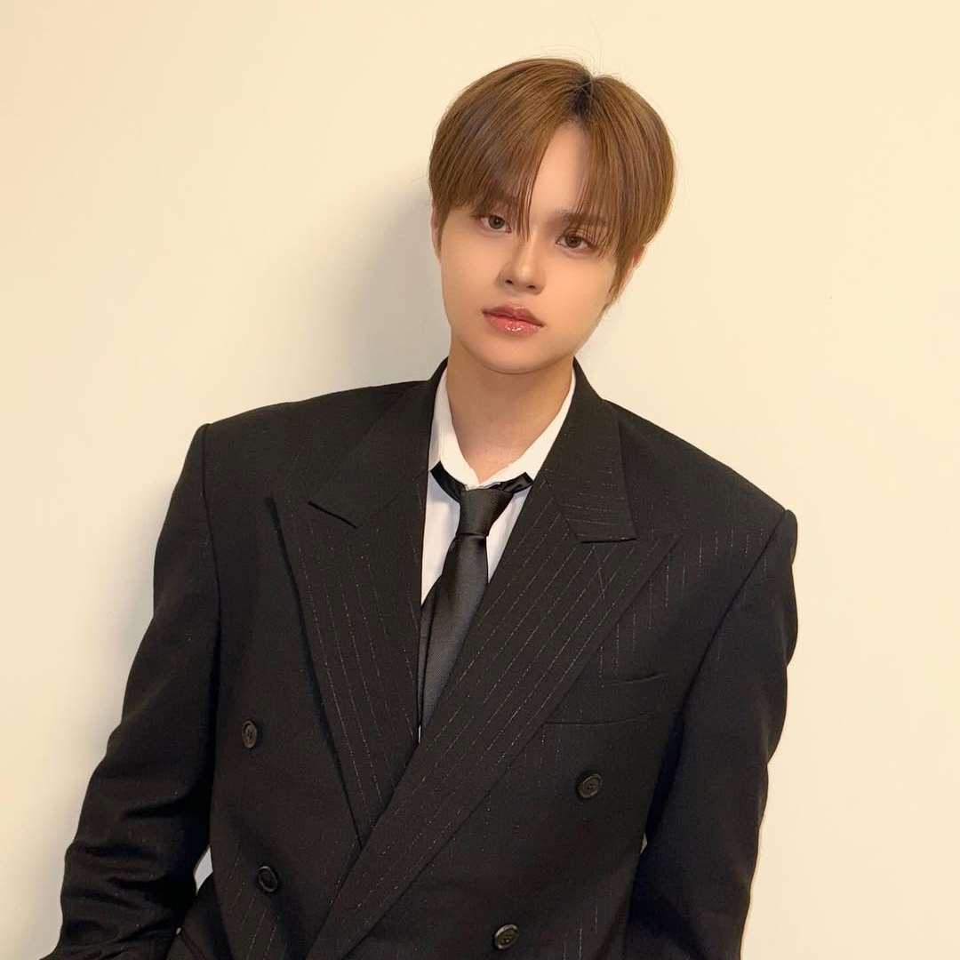 이대휘 (AB6IX)의 최신 사진