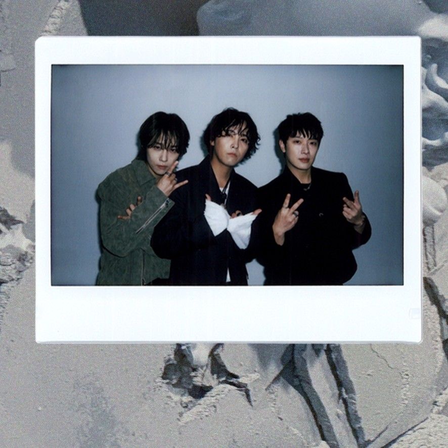Behind-the-scenes cut of FTIsland