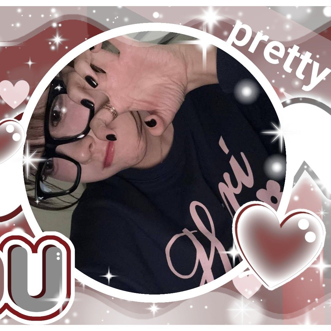 Behind-the-scenes cut of Chloe (cignature)