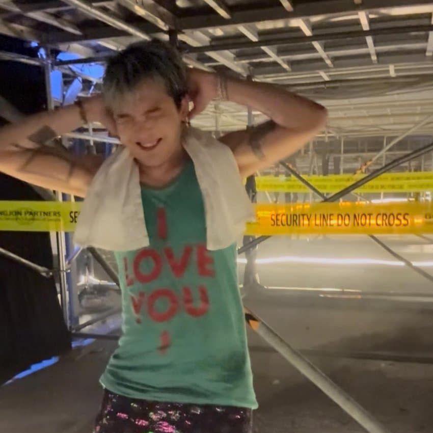 Recent activity shot of G-DRAGON (BIGBANG)