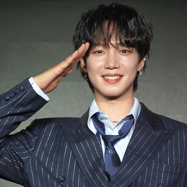 Shining profile picture of Lim Youngmin on today's Choeaedol