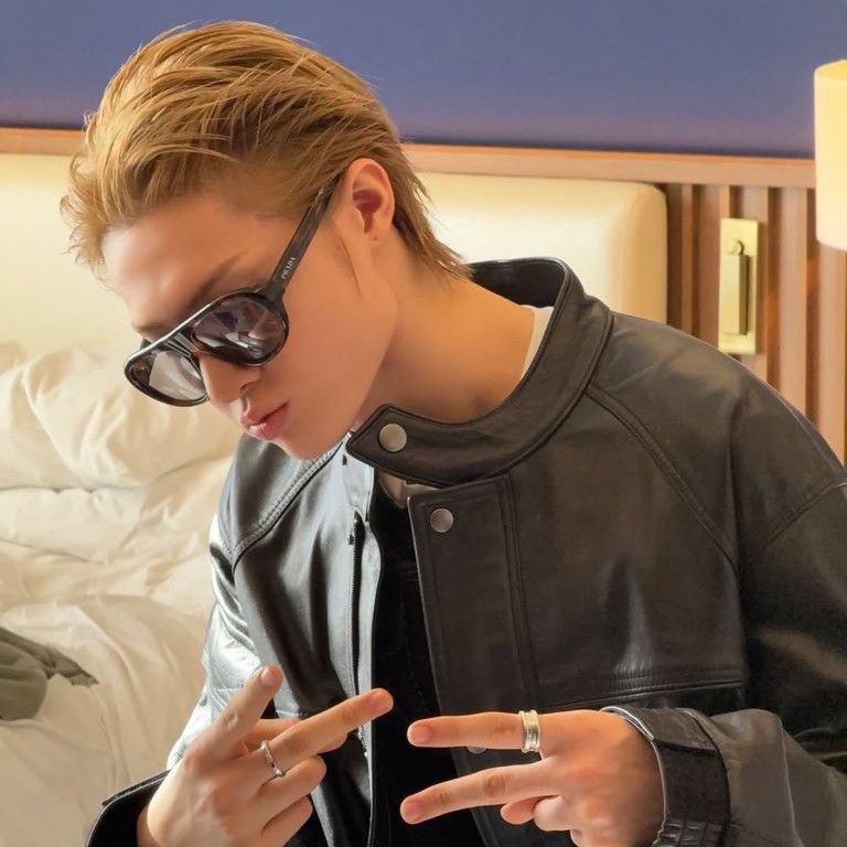 A moment captured by Martin (CORTIS)'s fan