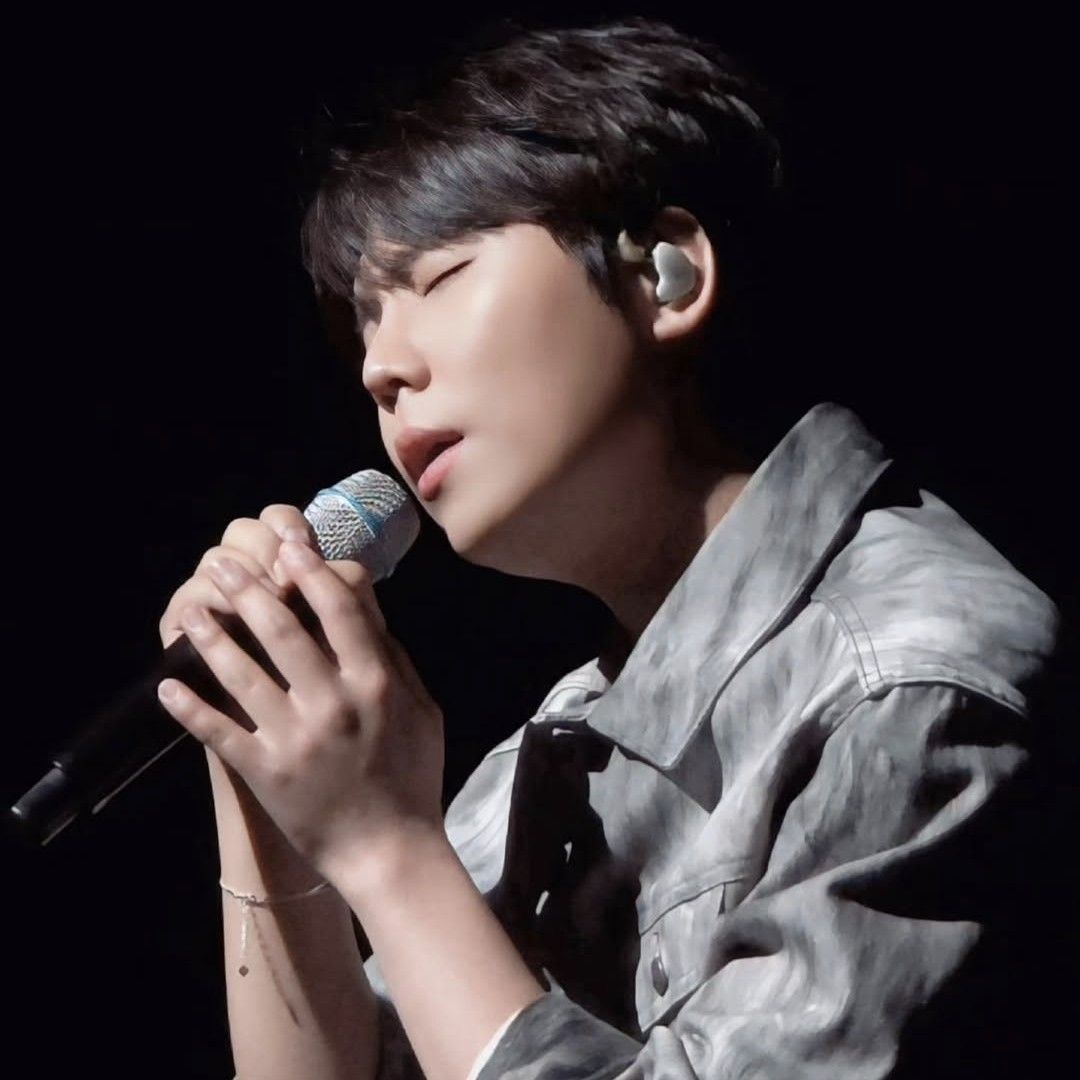 Recent activity shot of Jung Seunghwan