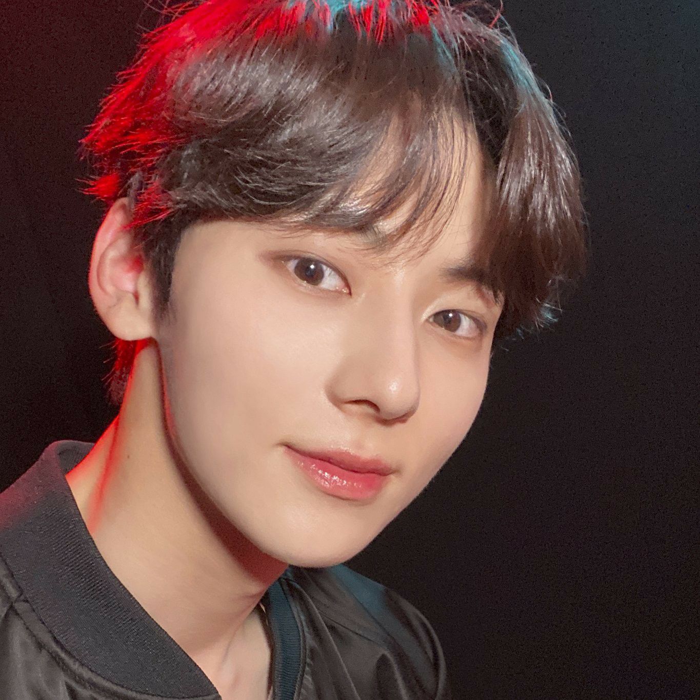 Recent activity shot of Hwang Minhyun