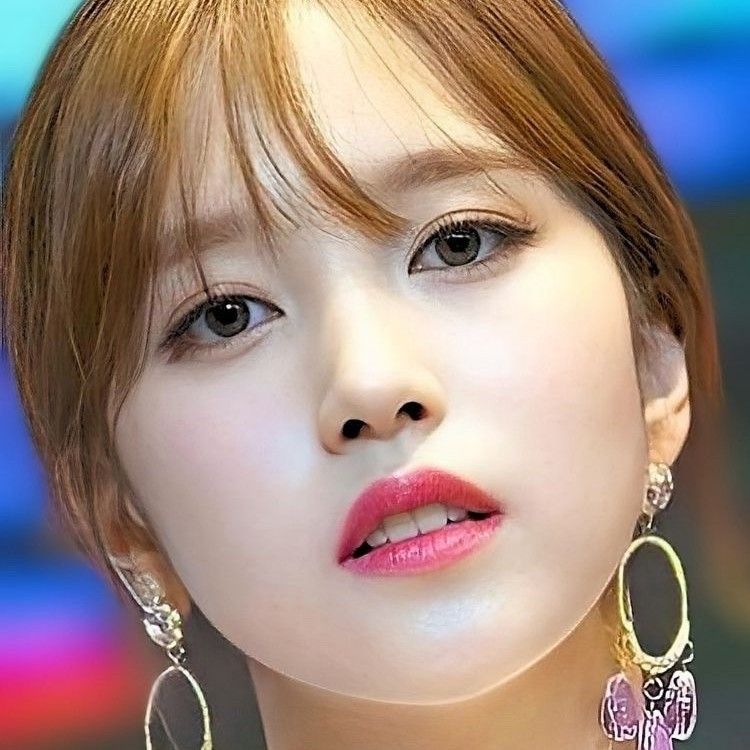 Mina (TWICE)的最新照片