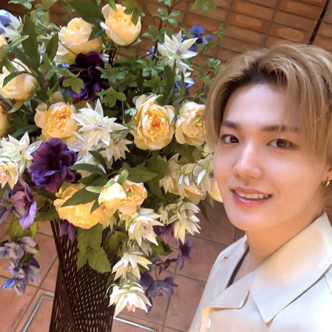 A moment captured by Doyoung (TREASURE)'s fan