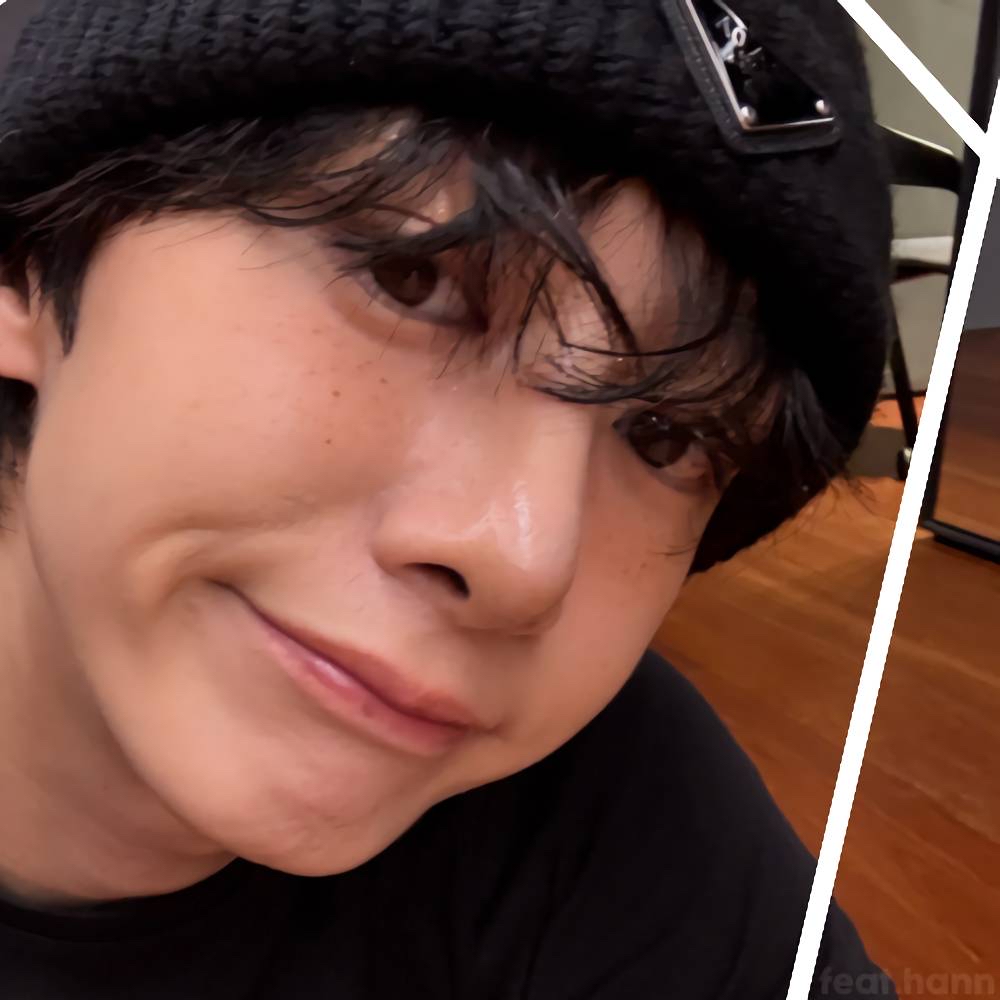 A moment captured by Hyungwon (MONSTA X)'s fan