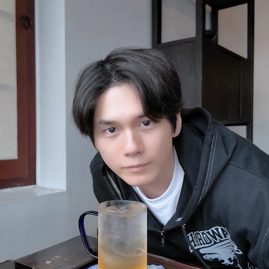 邕聖祐粉絲拍下的瞬間