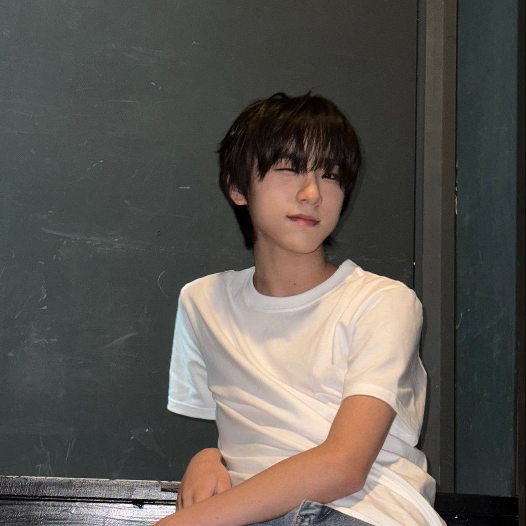 Latest photo of Daisuke (AHOF)