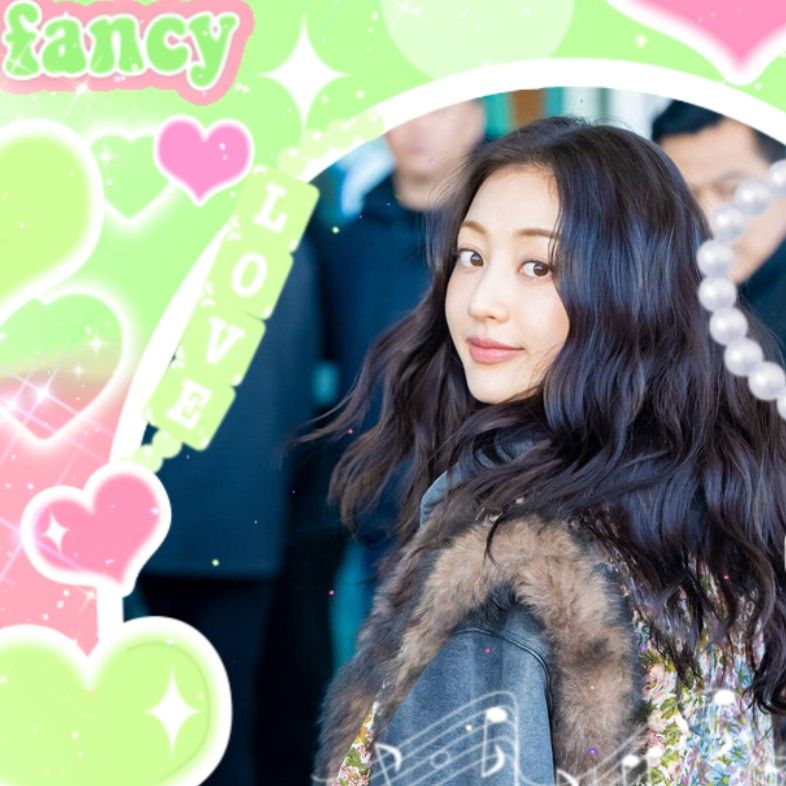 Behind-the-scenes cut of Jihyo (TWICE)