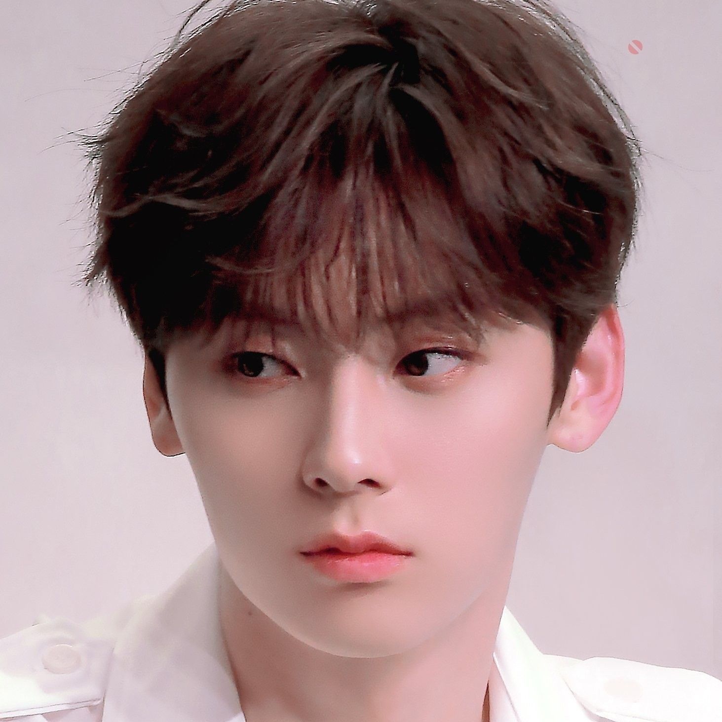 Latest photo of Hwang Minhyun