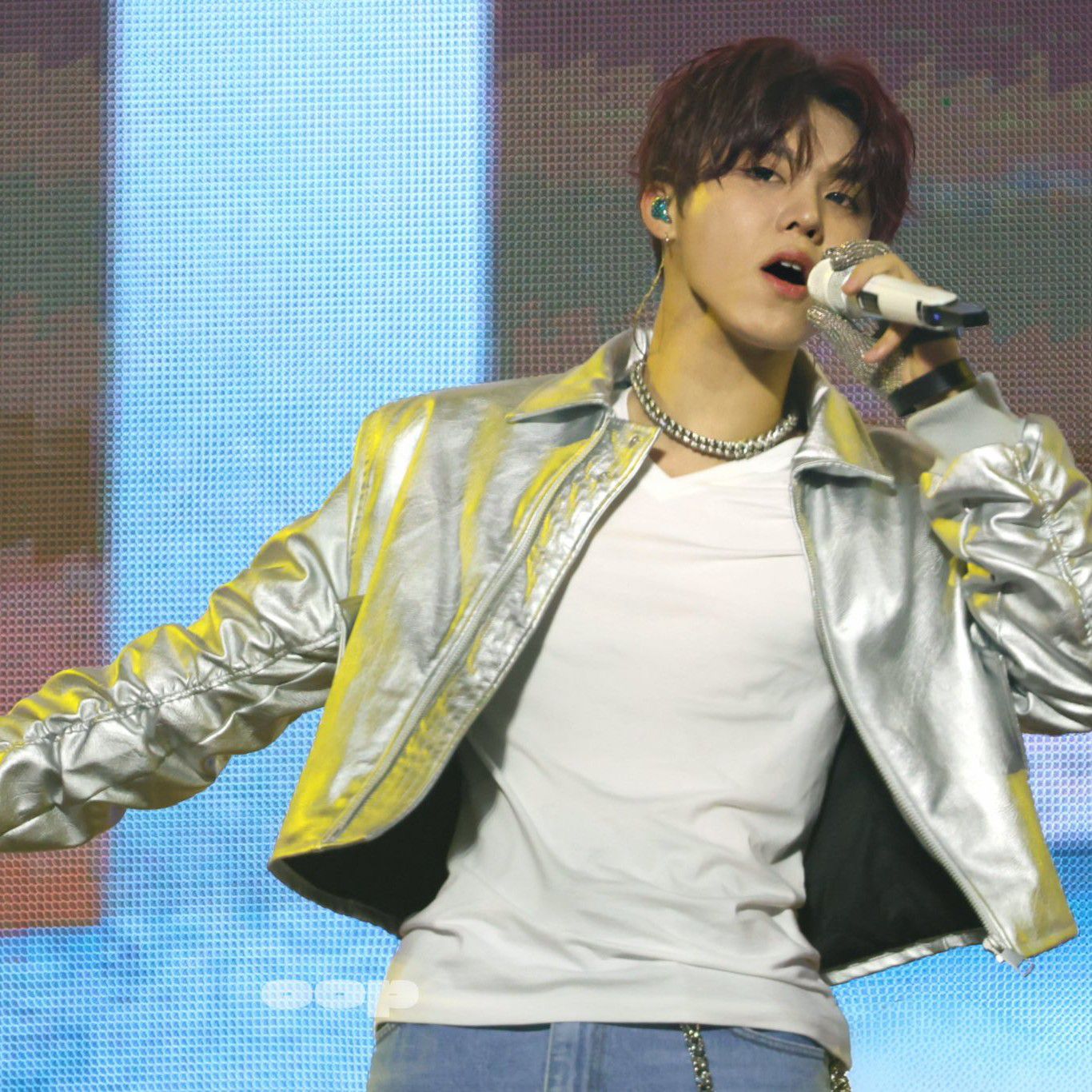 Latest photo of Park Jeongwoo (TREASURE)