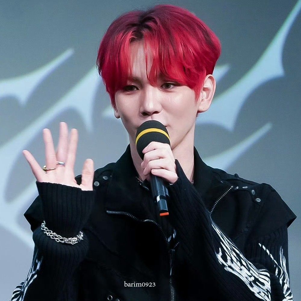 Latest photo of Key (SHINee)