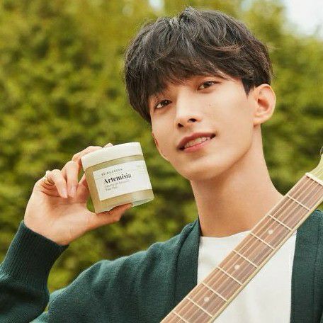 Latest photo of DK (SEVENTEEN)