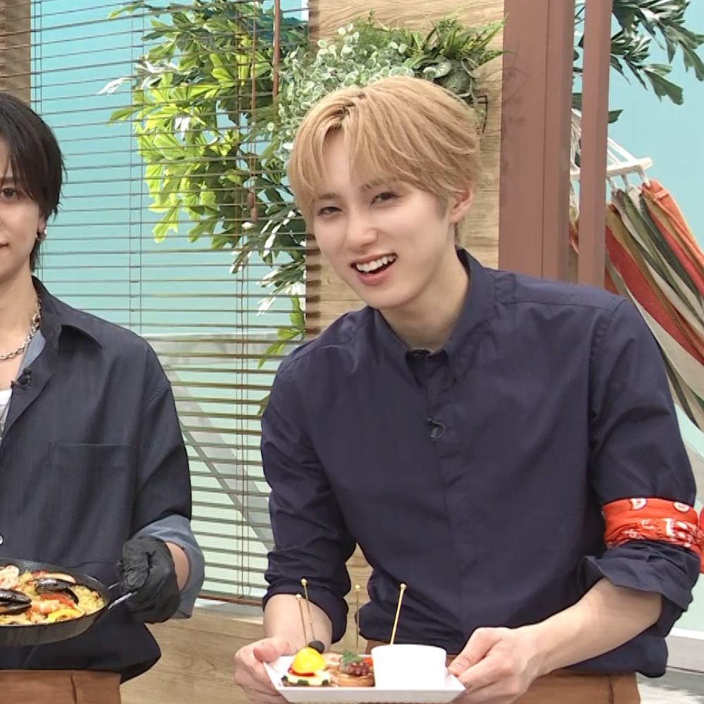 A moment captured by Fujimaki Kyosuke (INI)'s fan