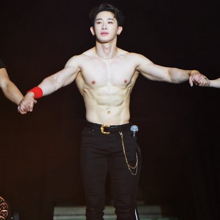 Recent activity shot of Wonho