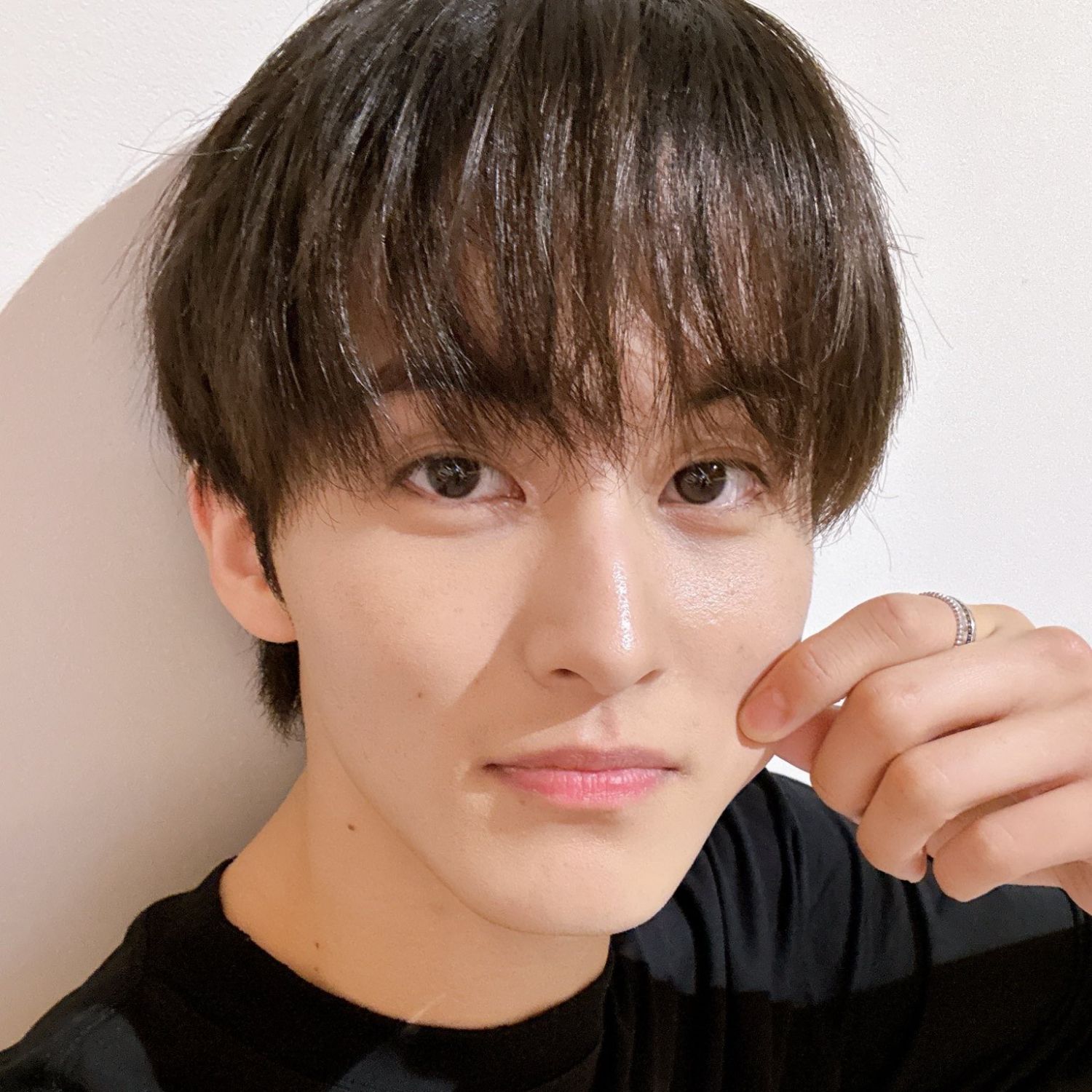 A moment captured by Mark (NCT 127, NCT DREAM)'s fan