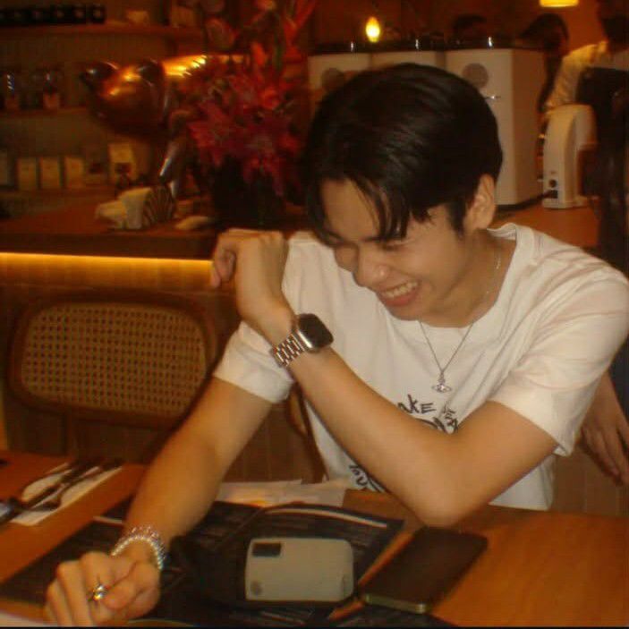 A moment captured by Vinci (HORI7ON)'s fan