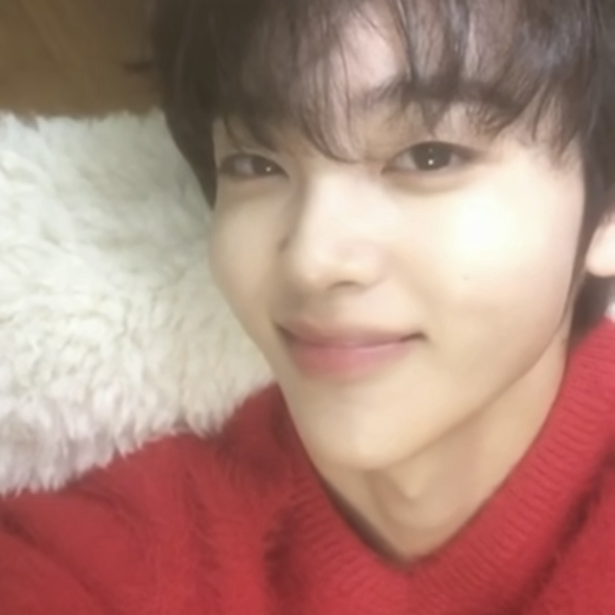 Recent activity shot of Hyeongjun (CRAVITY)