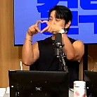 Behind-the-scenes cut of Hwang Chiyeol