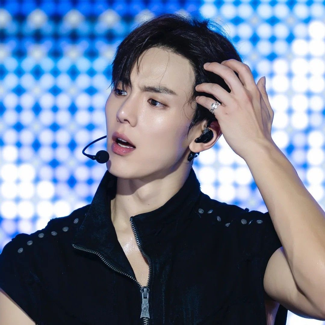 Potret di balik layar Shownu (MONSTA X)