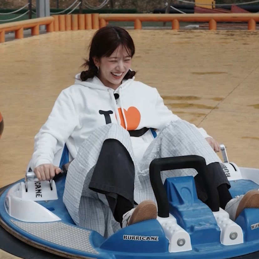 Latest photo of An Yujin (IVE)