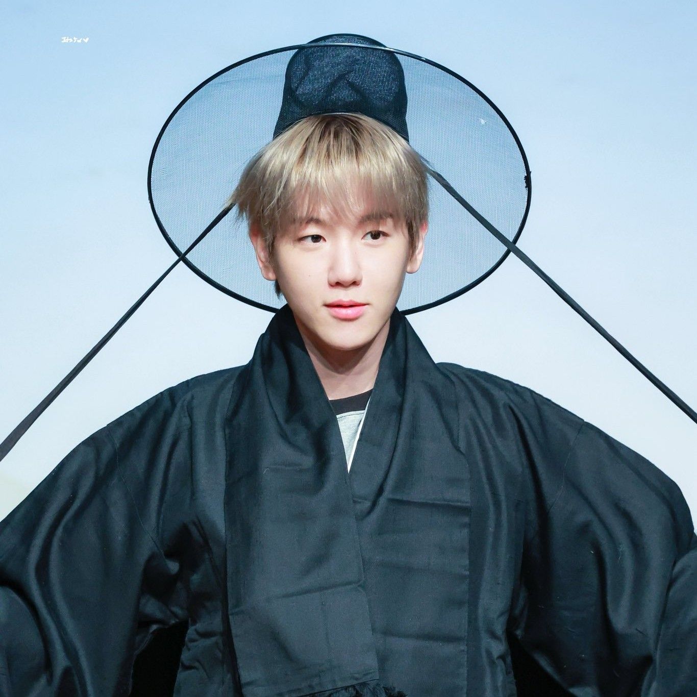 伯賢 (EXO)的幕後花絮