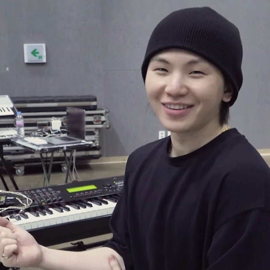 Latest photo of Woozi (SEVENTEEN)
